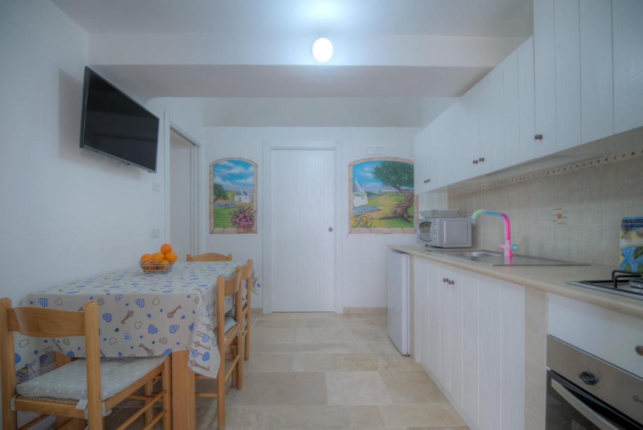 Trulli La Piazzetta By Rentbeat Apartment Cocolicchio Exterior photo