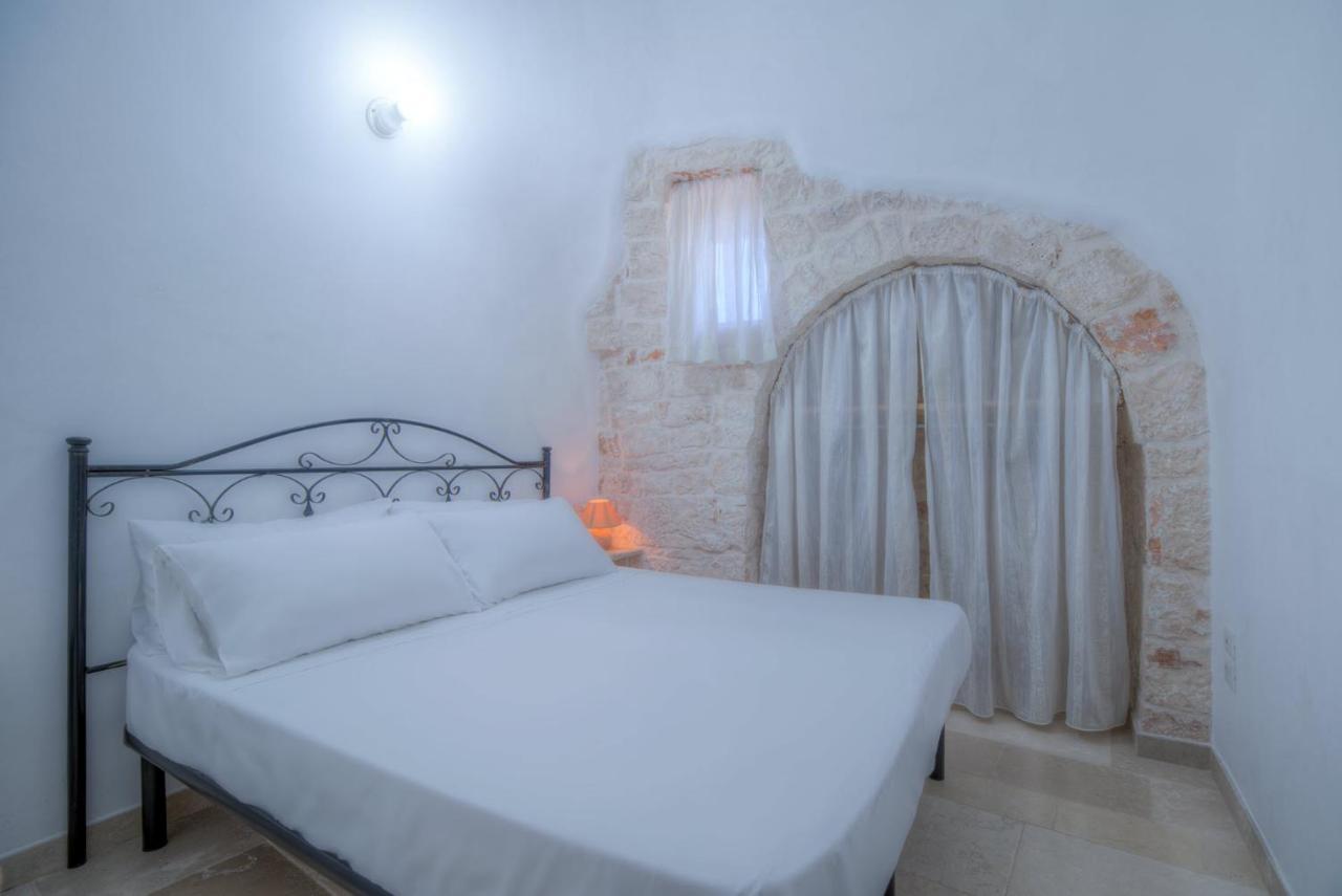 Trulli La Piazzetta By Rentbeat Apartment Cocolicchio Exterior photo